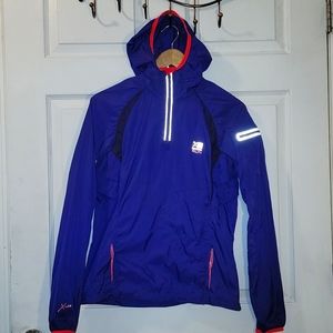 Women running jacket